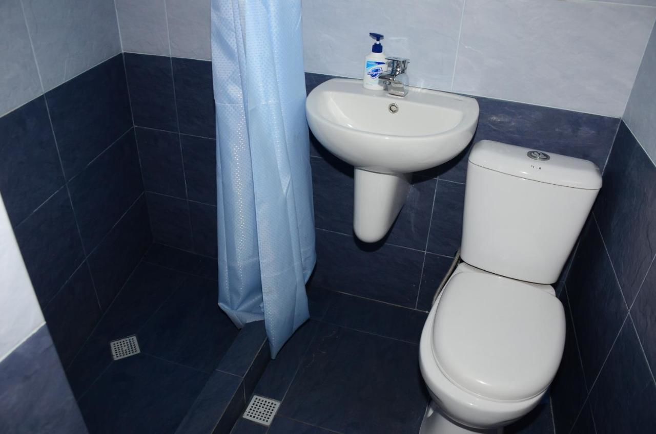 Гостевой дом Globus Hostel and Guest House Batumi Батуми-42